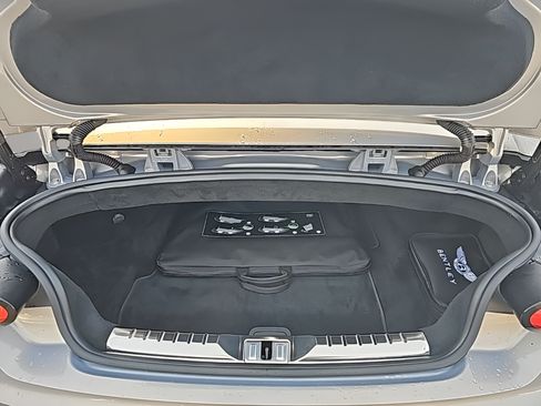 New 2024 Bentley Continental GT V8 AWD/4WD image 44