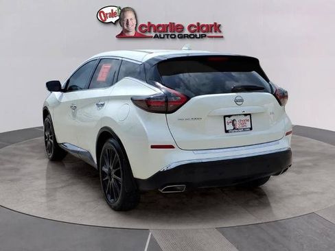 Certified 2024 Nissan Murano SL FWD image 3