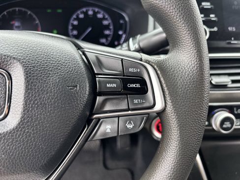 Used 2020 Honda Accord LX image 31