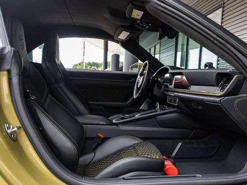 Certified 2026 Porsche 911 GTS RWD image 54