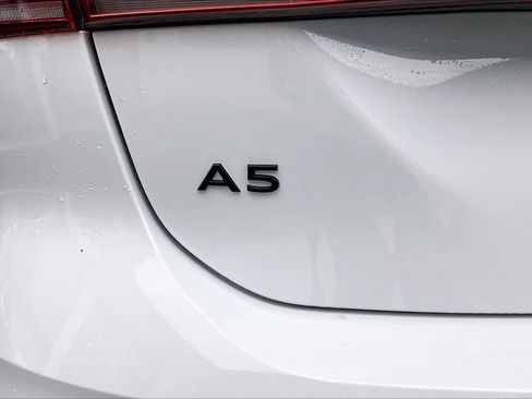 Used 2025 Audi A5 2.0T Premium Plus image 33