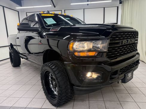 Used 2022 RAM 2500 Big Horn w/ Night Edition image 2