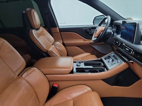 Used 2020 Lincoln Aviator Black Label w/ Dynamic Handling Package image 21