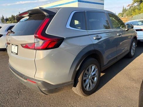 Used 2024 Honda CR-V EX-L image 3