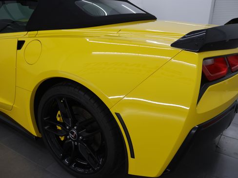 Used 2014 Chevrolet Corvette Stingray Convertible w/ 3LT Preferred Equipment Group RWD image 30