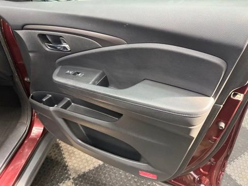 Used 2019 Honda Passport Sport image 33