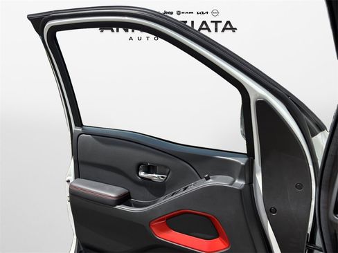 New 2025 Nissan Frontier PRO-4X image 28