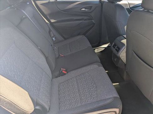 Used 2024 Chevrolet Equinox LT image 18