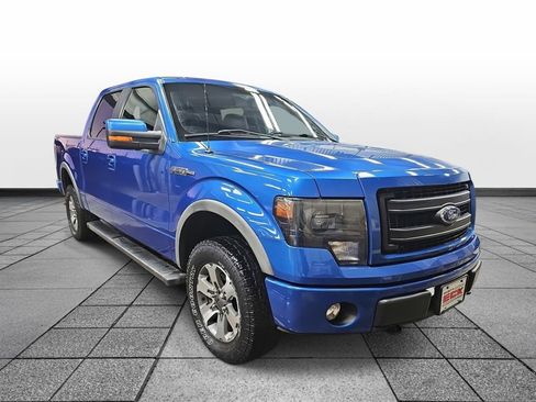 Used 2014 Ford F150 FX4 w/ Equipment Group 402A Luxury image 3