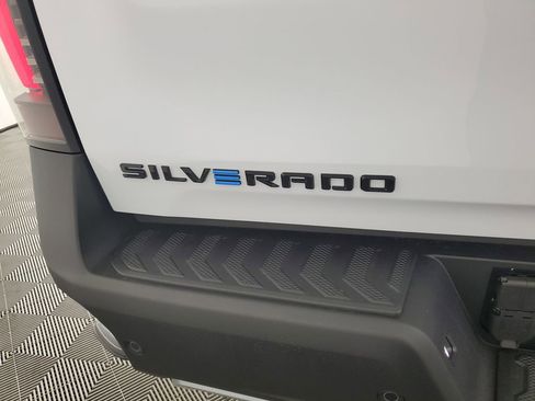 New 2026 Chevrolet Silverado EV Trail Boss image 32