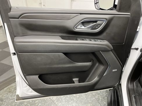 Certified 2021 GMC Yukon XL AT4 w/ Technology Package AWD/4WD image 8