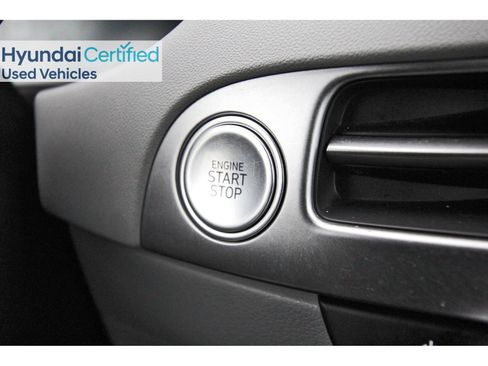 Certified 2025 Hyundai Palisade SEL FWD image 30