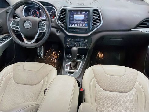 Used 2017 Jeep Cherokee Overland w/ Heavy Duty Protection Group image 12