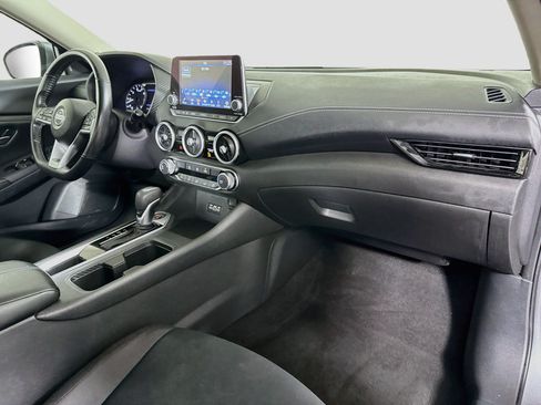 Used 2022 Nissan Sentra SV FWD image 30