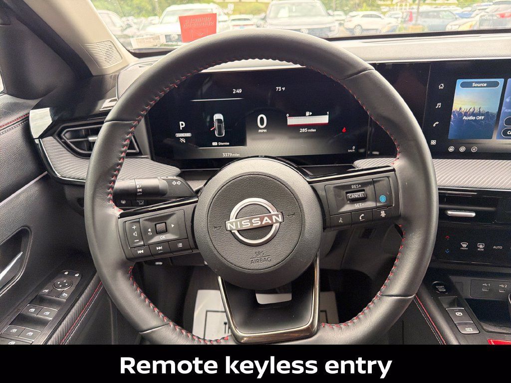 Certified 2026 Nissan Kicks SR FWD image 17