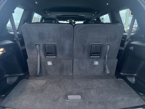 Used 2023 Jeep Grand Cherokee L Laredo image 15