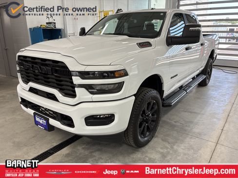 Used 2025 RAM 2500 4x4 Crew Cab image 1