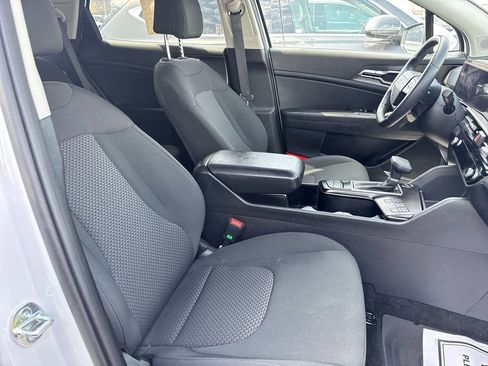 Used 2026 Kia Sportage LX image 23