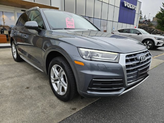 Used 2018 Audi Q5 2.0T Premium w/ Convenience Package AWD/4WD image 3