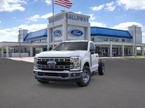 New 2025 Ford F350 XL w/ XL Chrome Package image 2