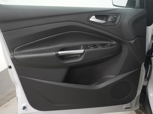 Used 2016 Ford Escape Titanium w/ Canadian Touring Package image 21