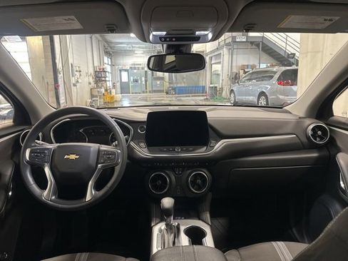 Used 2024 Chevrolet Blazer LT w/ Convenience Package image 15