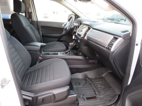 Used 2023 Ford Ranger XLT w/ FX4 Off-Road Package image 11