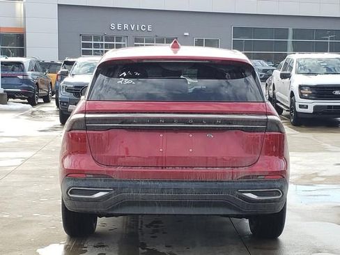 New 2026 Lincoln Nautilus Premier image 7