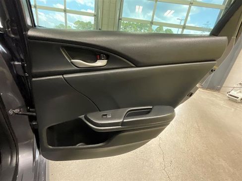 Used 2020 Honda Civic Sport image 19