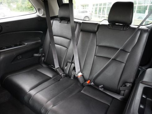 Used 2016 Honda Pilot Elite image 12