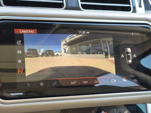 Used 2018 Land Rover Range Rover Supercharged AWD/4WD image 28