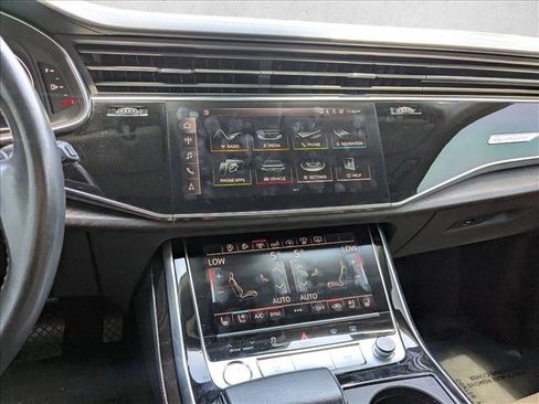 Used 2019 Audi Q8 Prestige AWD/4WD image 13