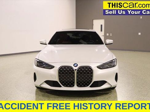 Used 2022 BMW 430i Coupe w/ Premium Package RWD image 3
