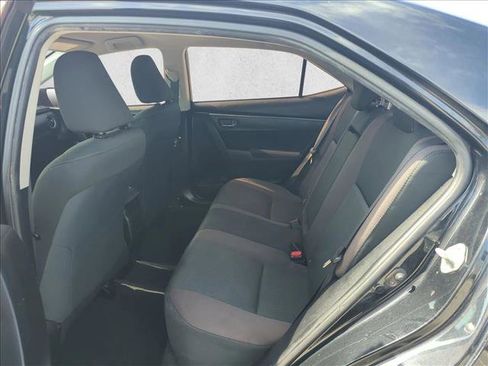 Used 2017 Toyota Corolla LE image 16