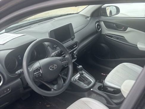 Used 2023 Hyundai Kona SEL w/ Cargo Package image 5