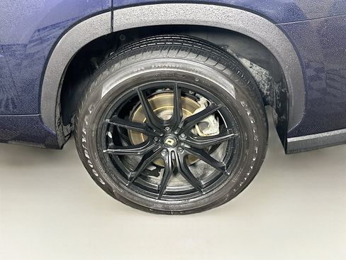 Used 2021 Toyota Highlander Limited image 11