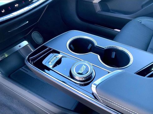 New 2026 Cadillac Lyriq V image 10