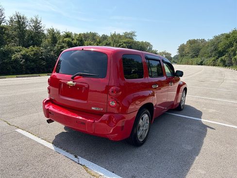Used 2010 Chevrolet HHR LT FWD image 5
