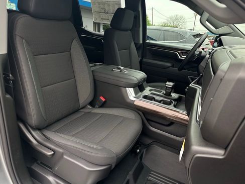 New 2026 Chevrolet Silverado 1500 LT w/ Z71 Off-Road Package image 16