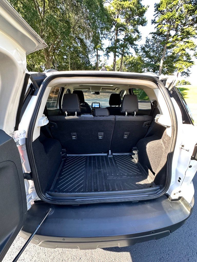 Used 2019 Ford EcoSport SE w/ SE Convenience Package AWD/4WD image 11