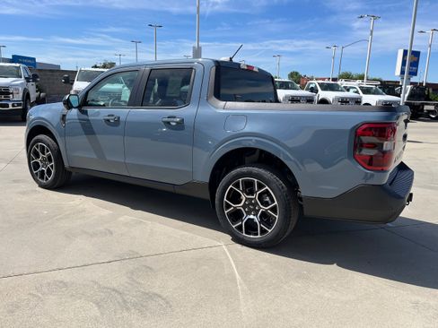 New 2026 Ford Maverick Lariat w/ 4K Tow Package AWD/4WD image 2