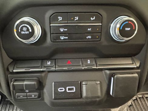 New 2026 GMC Sierra 3500 Pro w/ Convenience Package image 12