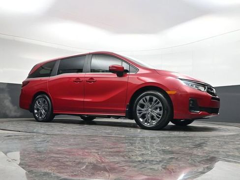 New 2026 Honda Odyssey Touring image 39