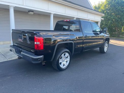 Used 2015 GMC Sierra 1500 SLE w/ SLE Value Package AWD/4WD image 3