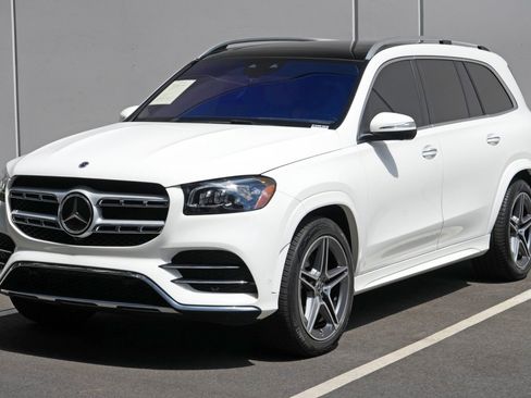 Used 2023 Mercedes-Benz GLS 450 4MATIC image 52