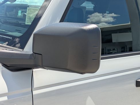 New 2026 Ford Bronco Outer Banks AWD/4WD image 12