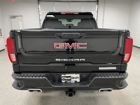 Used 2021 GMC Sierra 1500 Elevation w/ X31 Off-Road Package AWD/4WD image 9