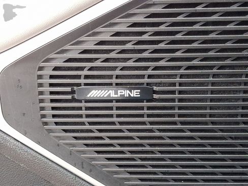 Used 2023 Jeep Wagoneer 4WD w/ Convenience Group I image 29