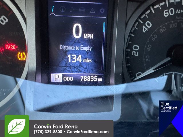 Used 2021 Toyota Tacoma SR5 AWD/4WD image 18