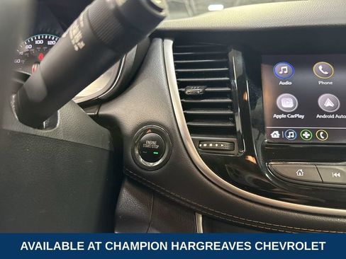 Used 2020 Chevrolet Trax LT w/ LT Convenience Package FWD image 22